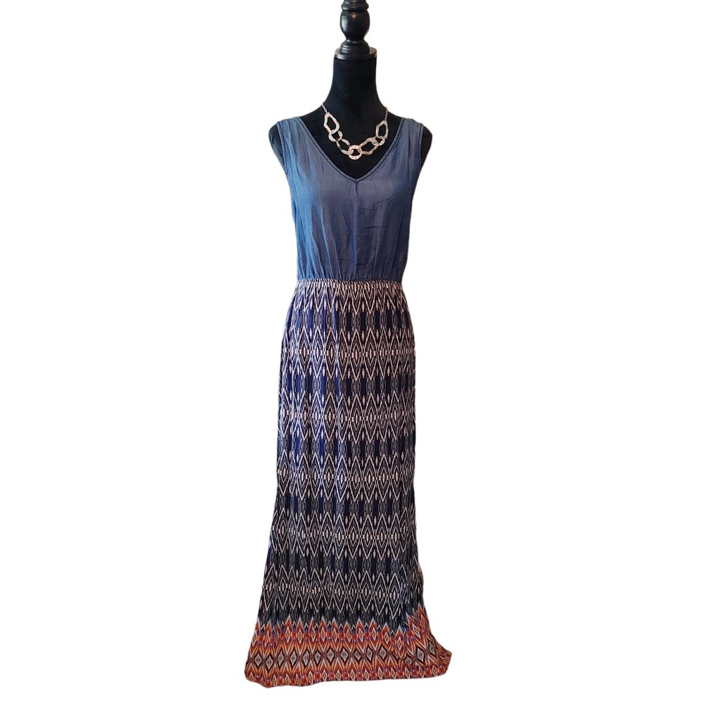 Bluét Boho Style Blue Maxi Dress Size 6 with Free Necklace as a Thank you.